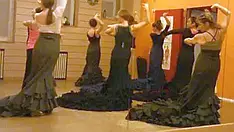 Bata de cola Flamenco Bata de cola Flamenco